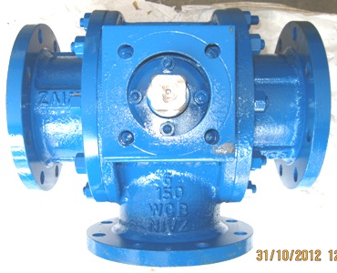 CS-Three-Way-Ball-Valve-Gear-Operated-Flanged-End-India
